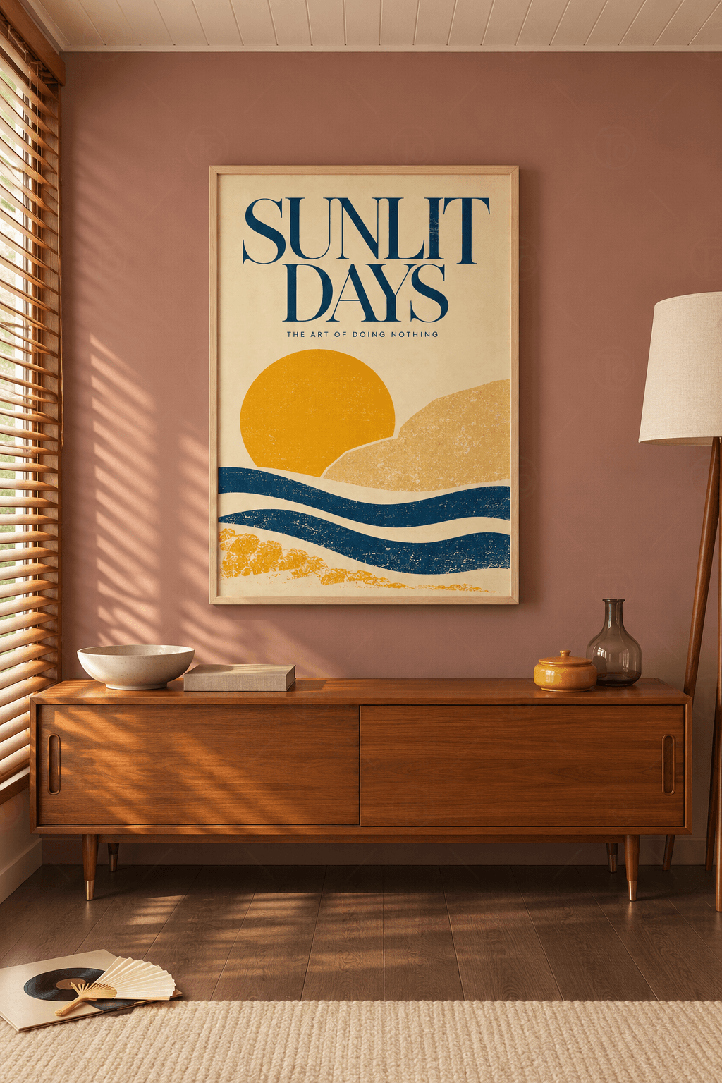 Sunlit Days — Güneş ve Lacivert Dalgalı Afiş